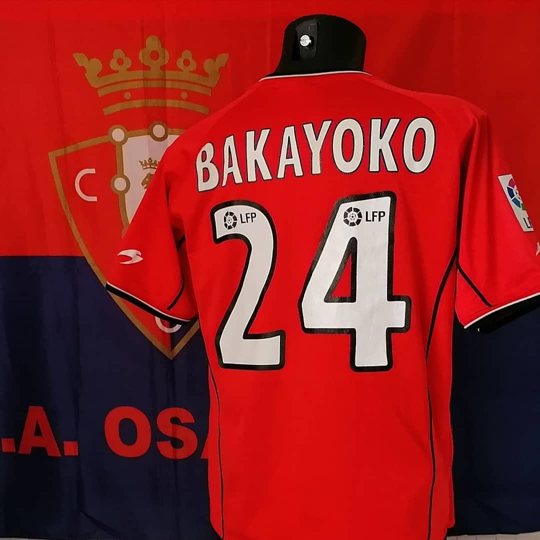 CA Osasuna 2003-04 Home Kit