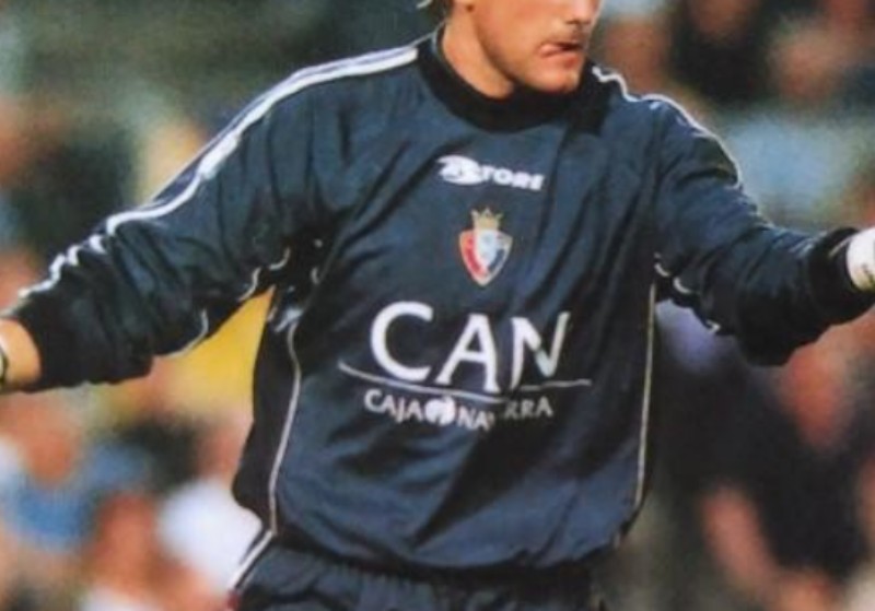 CA Osasuna 2003-04 GK 1 Kit
