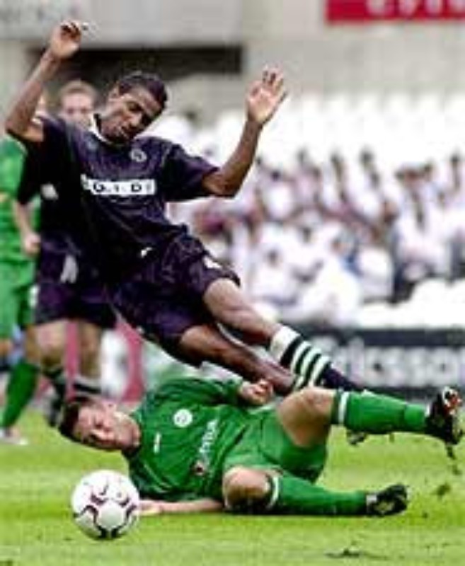 Racing de Santander 2003-04 European Away Kit