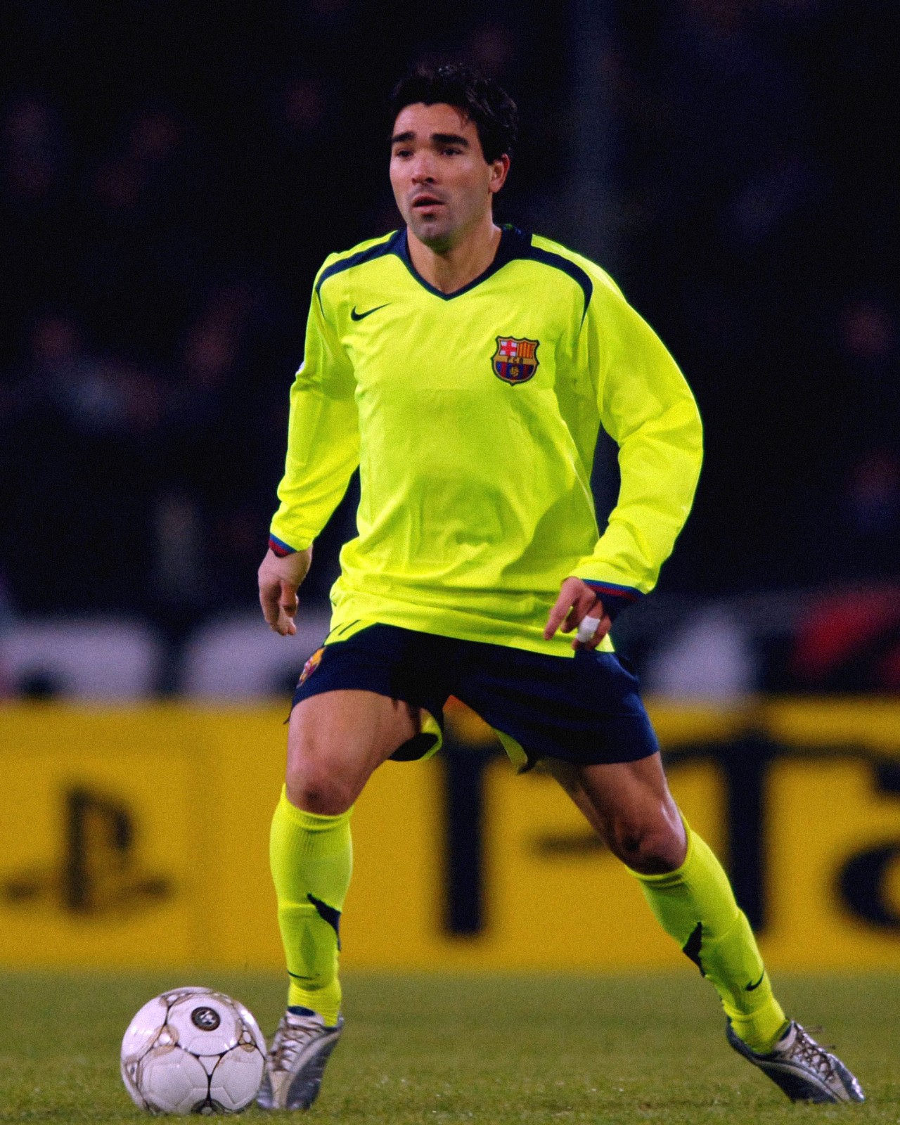 FC Barcelona 2005-06 Away Kit