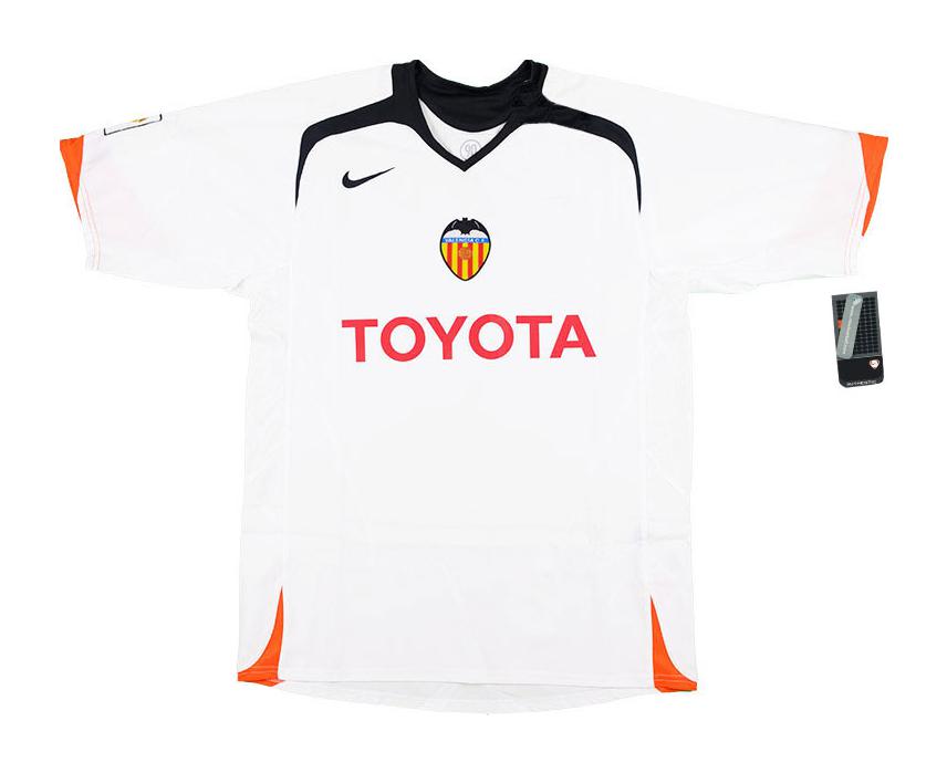 Valencia CF 2005-06 Home Kit