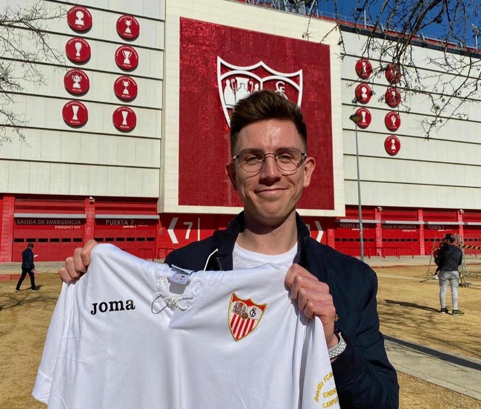 Sevilla FC 2005-06 UEFA Cup Final Kit