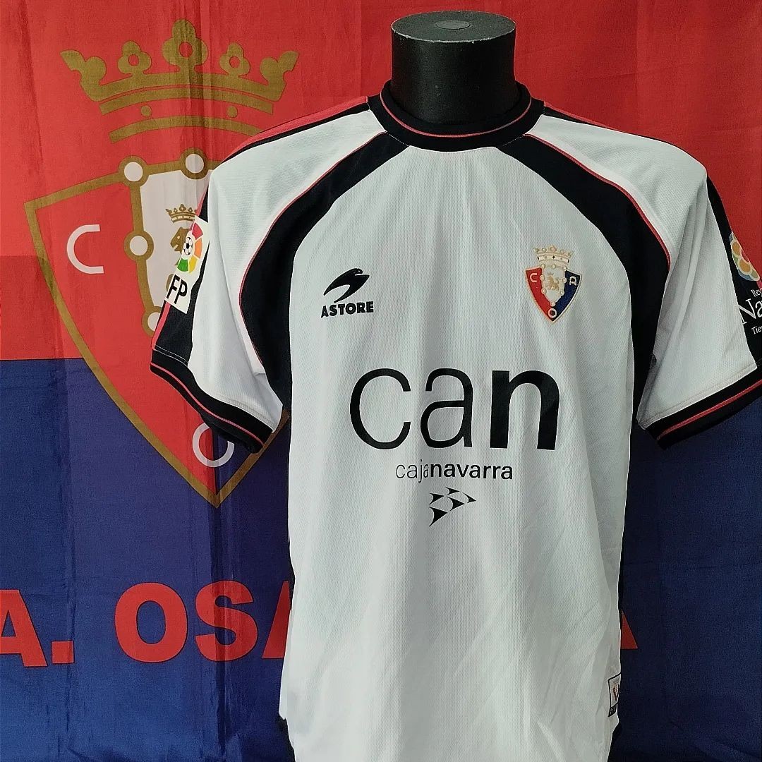 CA Osasuna 2005-06 Away Kit