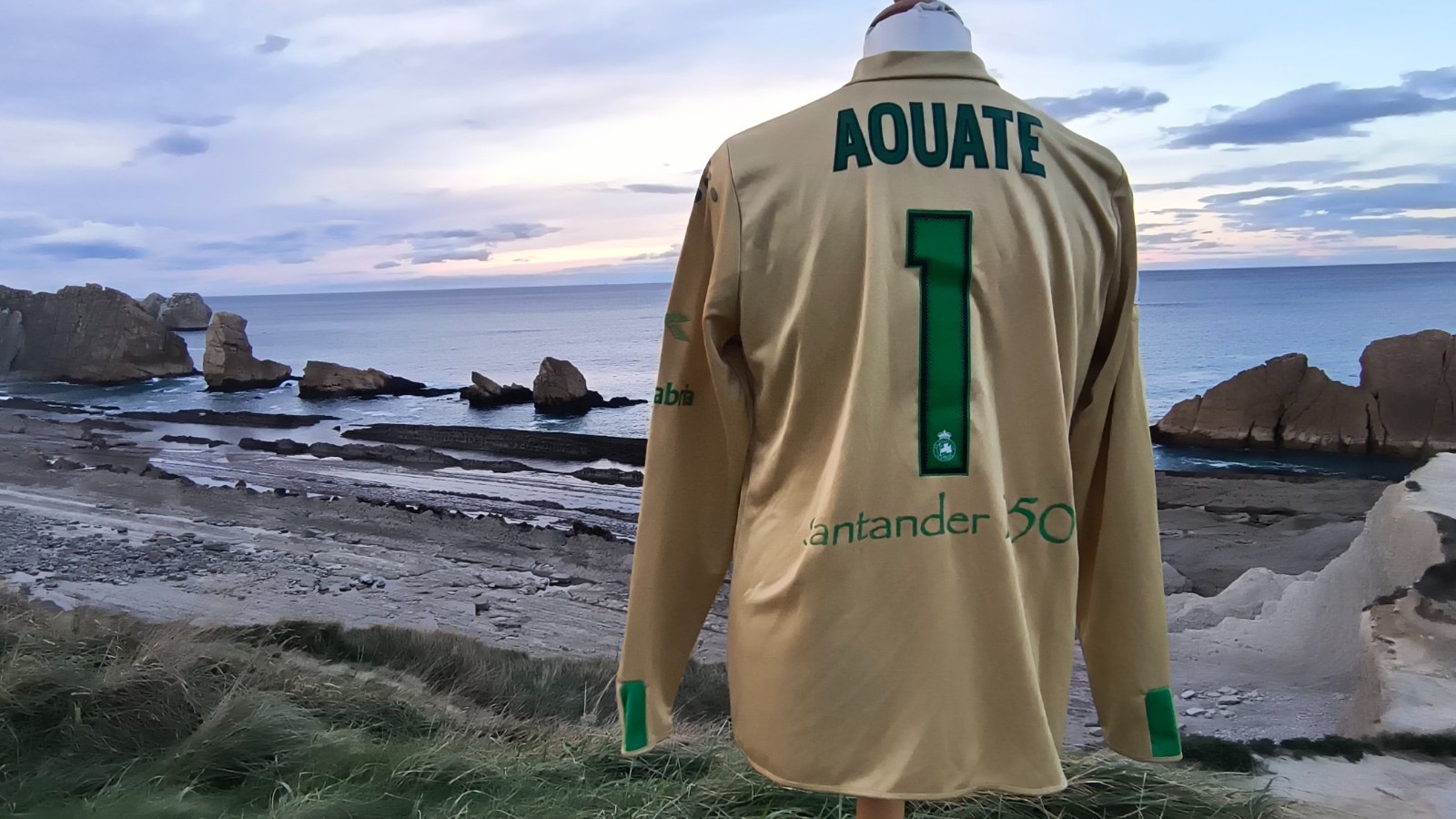 Racing de Santander 2005-06 GK 1 Kit