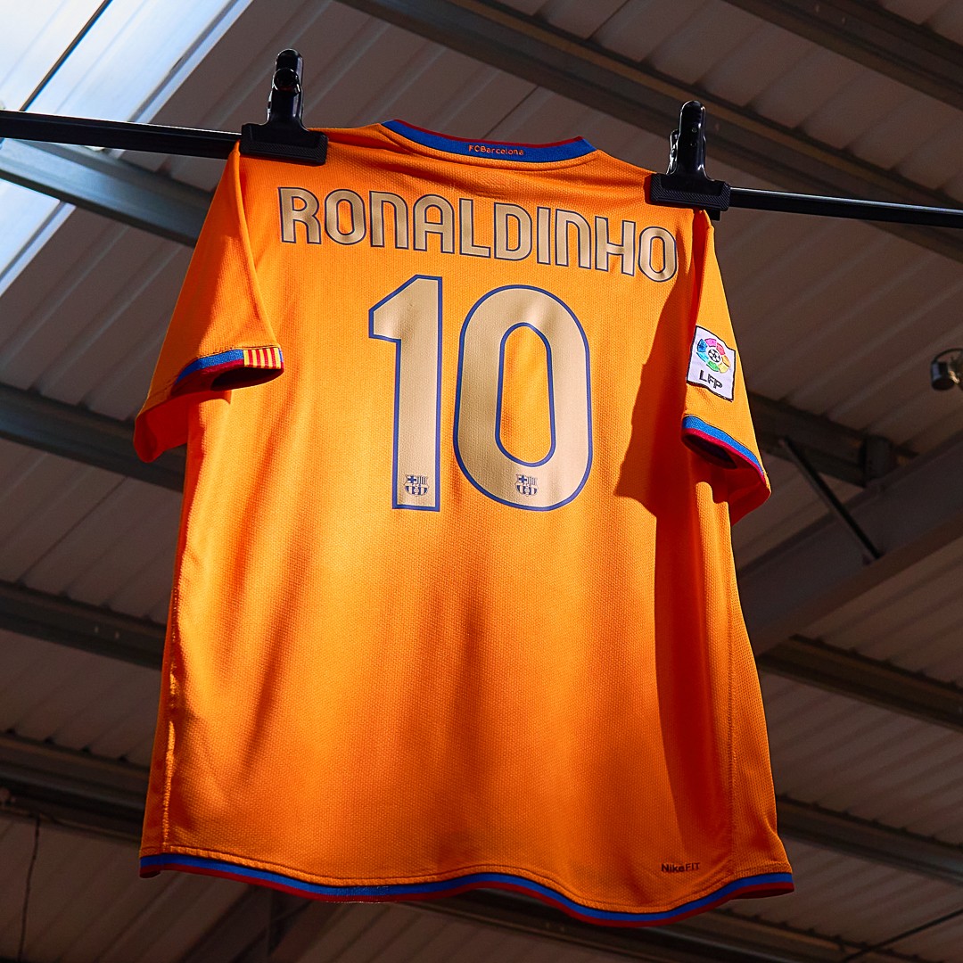 FC Barcelona 2006-07 Away Kit