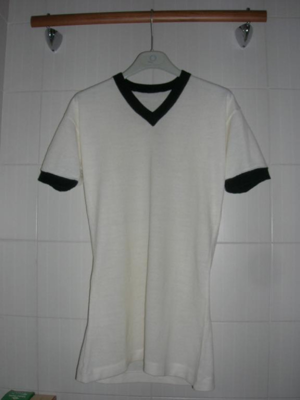 AC Cesena 1975-76 Home Kit