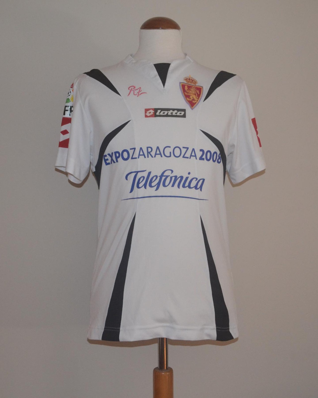 Real Zaragoza 2006-07 Home Kit