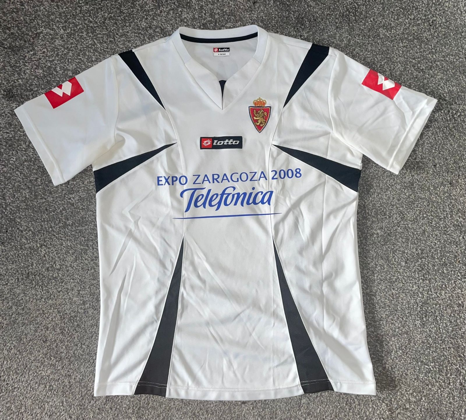 Real Zaragoza 2006-07 Home Kit