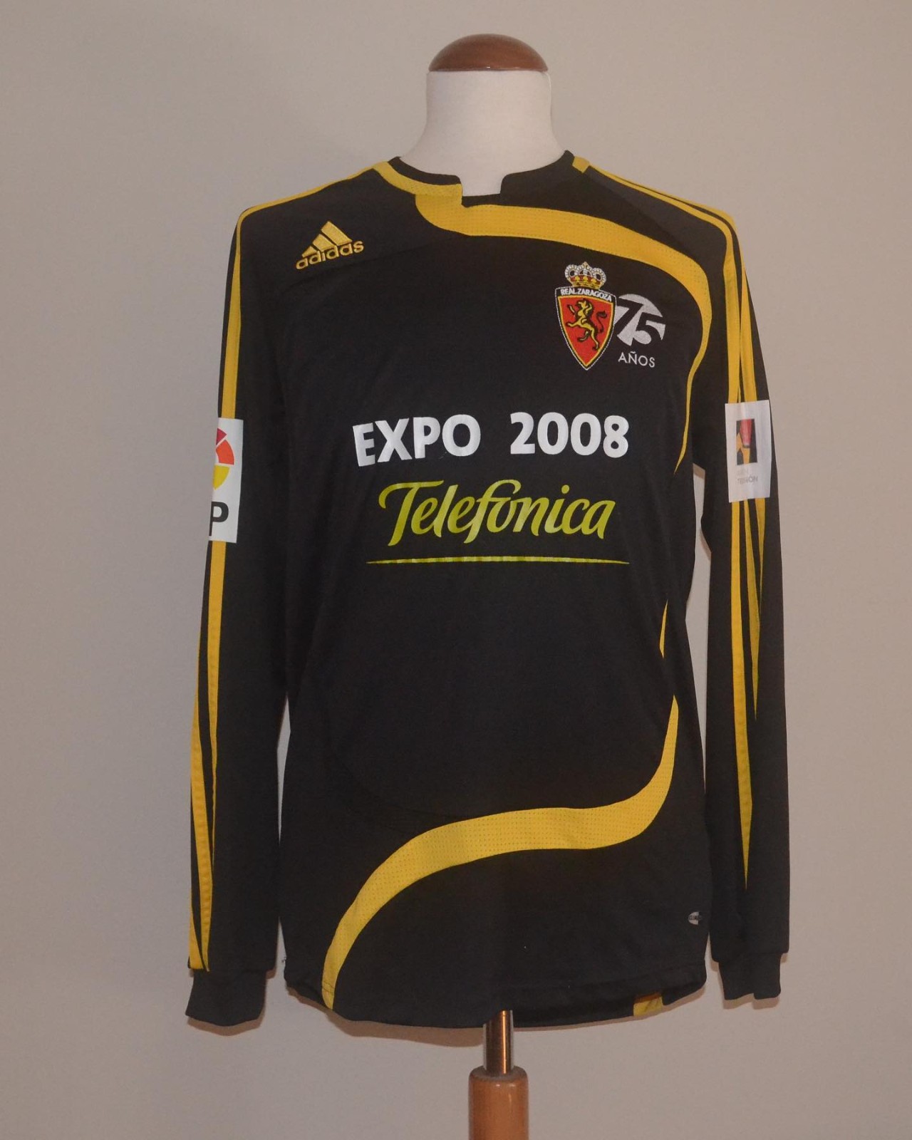 Real Zaragoza 2007-08 Away 2 Kit