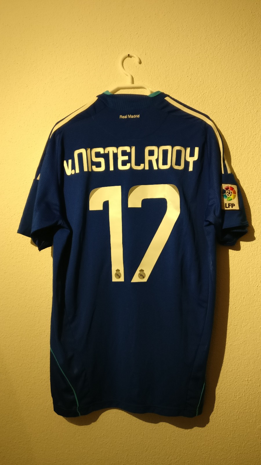 Real Madrid 2008-09 Away Kit