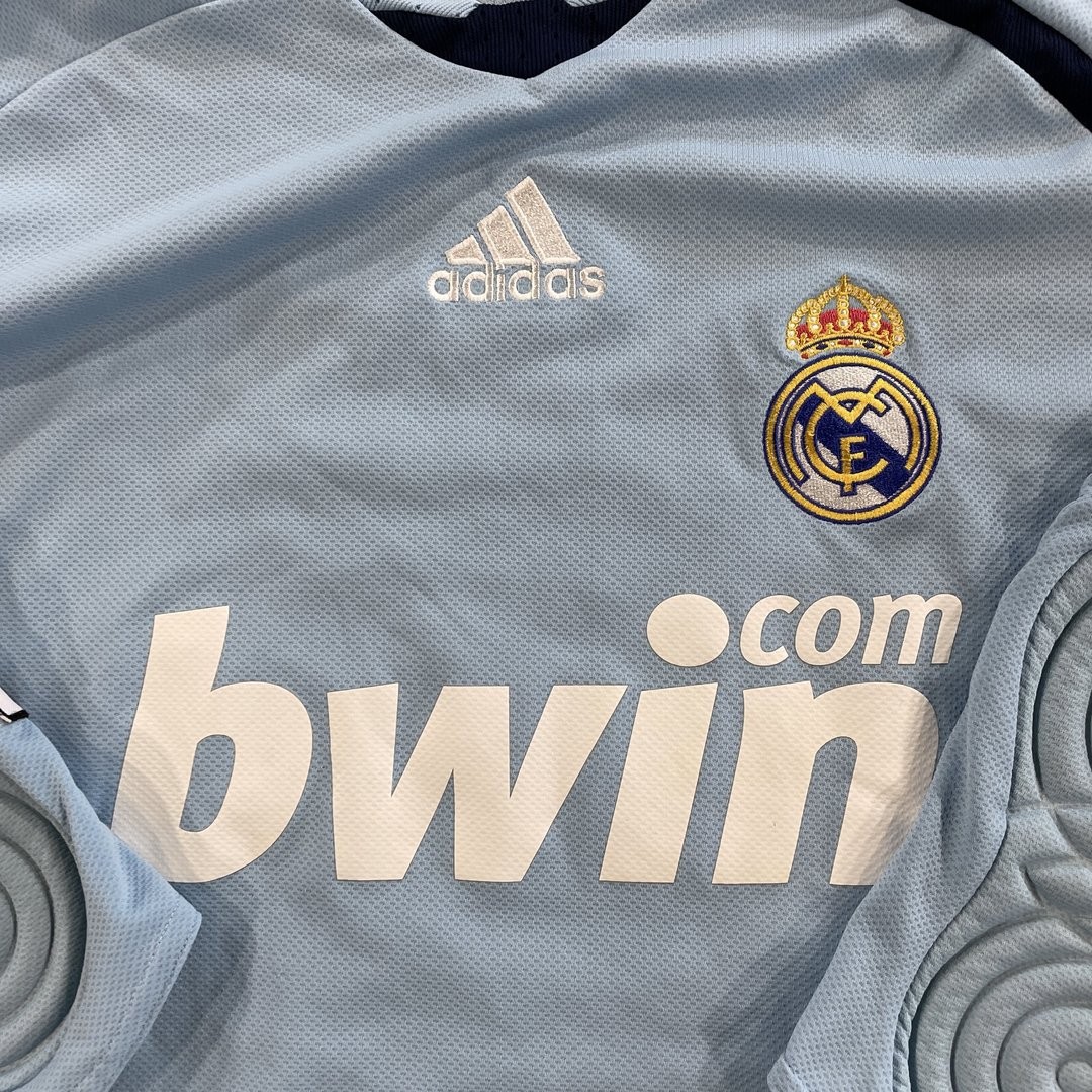 Real Madrid 2008-09 GK 1 Kit