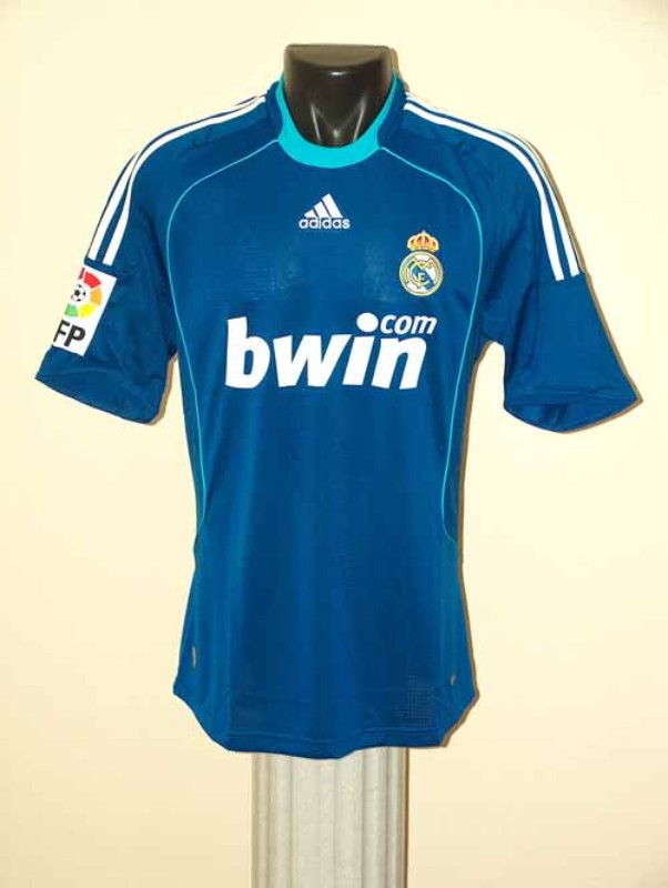 Real Madrid 2008-09 GK 4 Kit