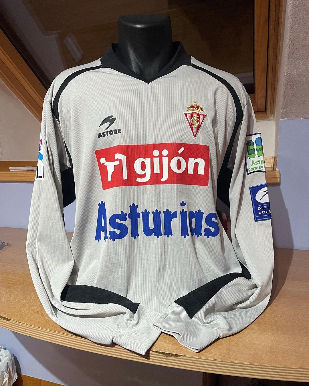 Sporting Gijón 2008-09 GK Kit