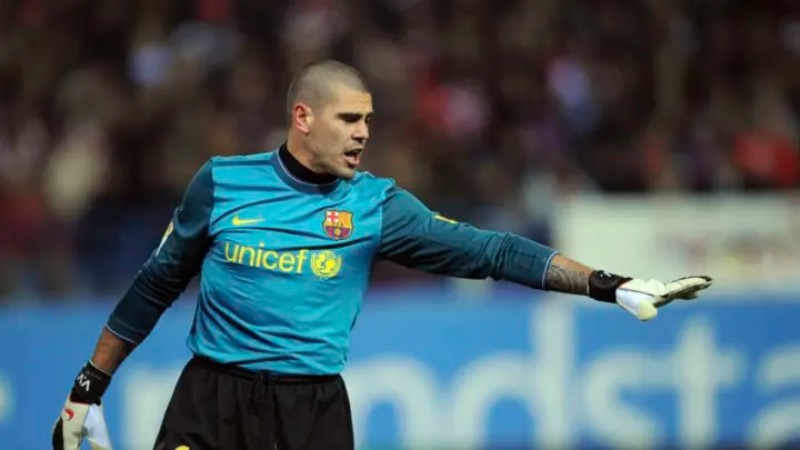 FC Barcelona 2009-10 GK 4 Kit
