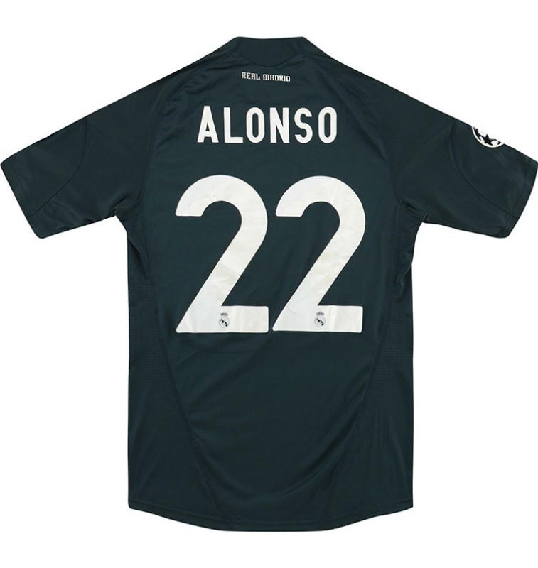 Real Madrid 2009-10 Third Kit