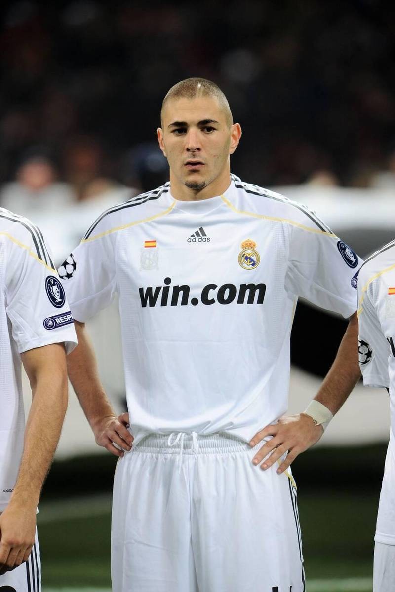 Real Madrid 2009-10 Champions League Home V2 Kit