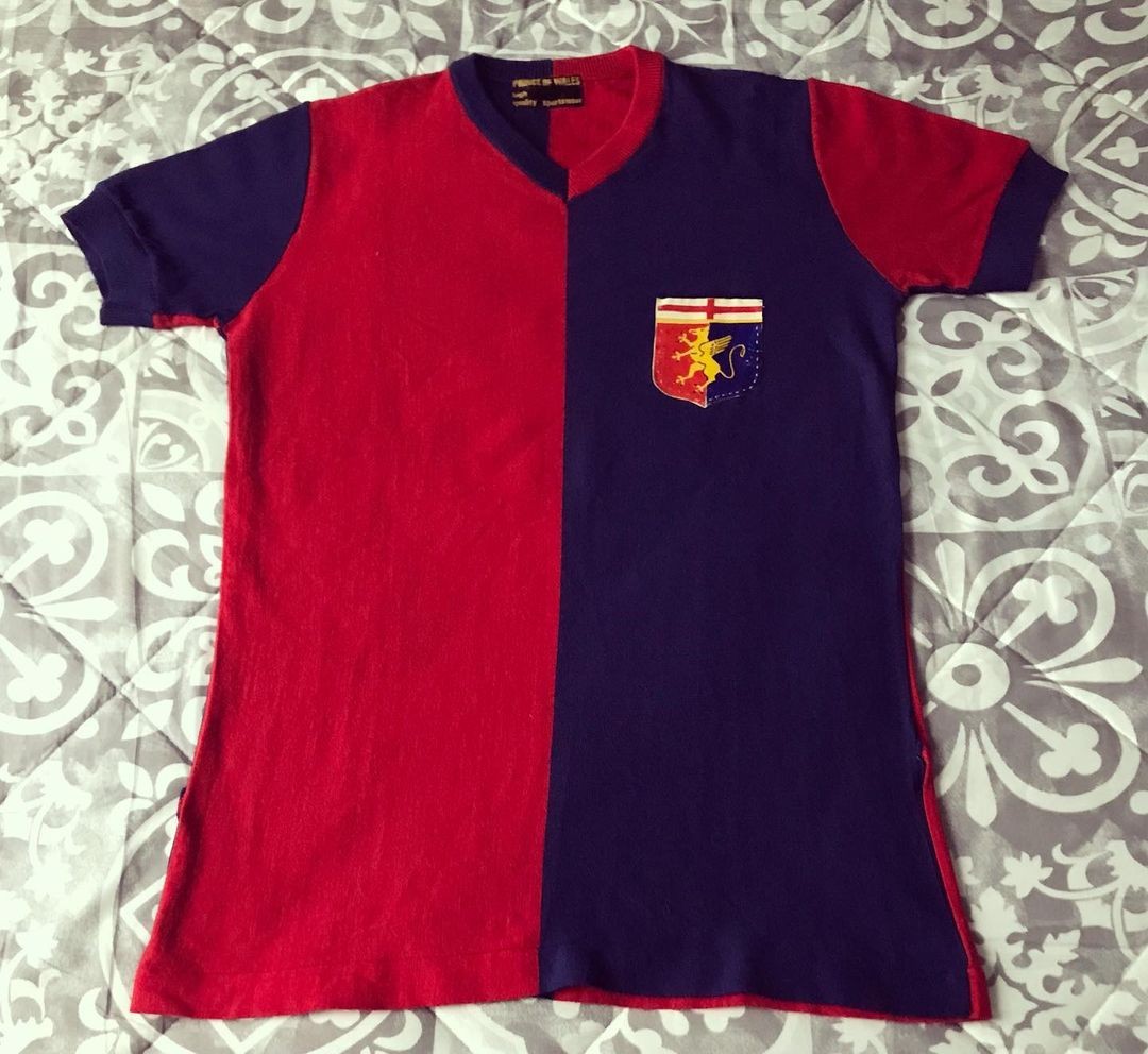 Genoa CFC 1977-78 Home Kit
