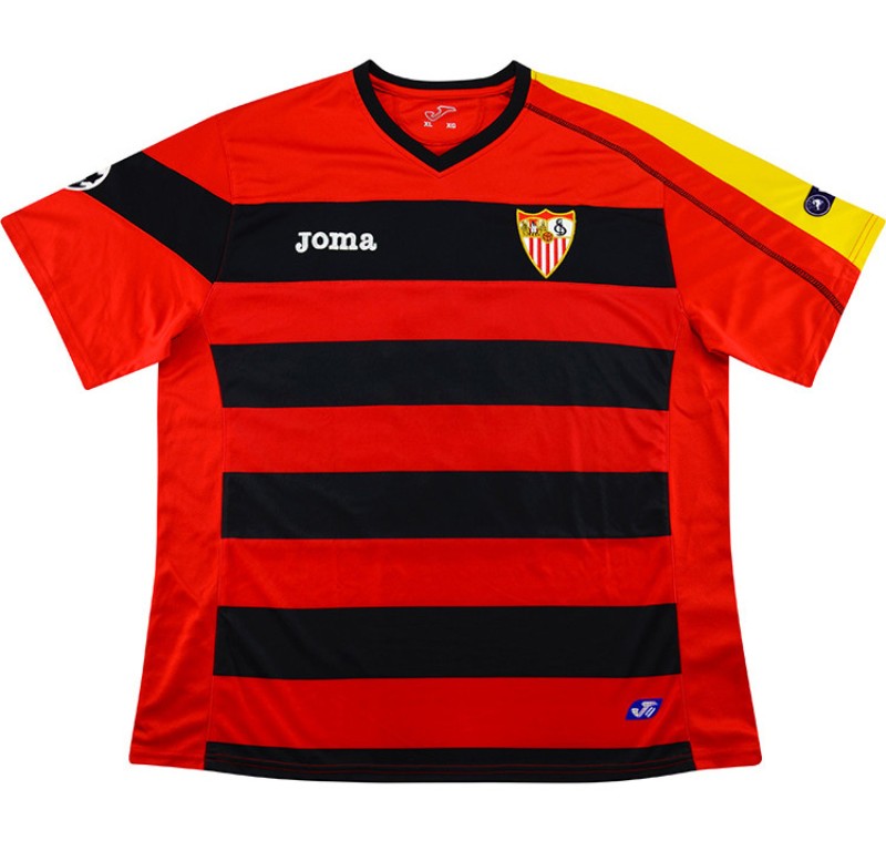 Sevilla FC 2009-10 European Away Kit