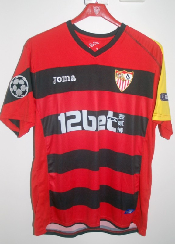 Sevilla FC 2009-10 European Away Kit