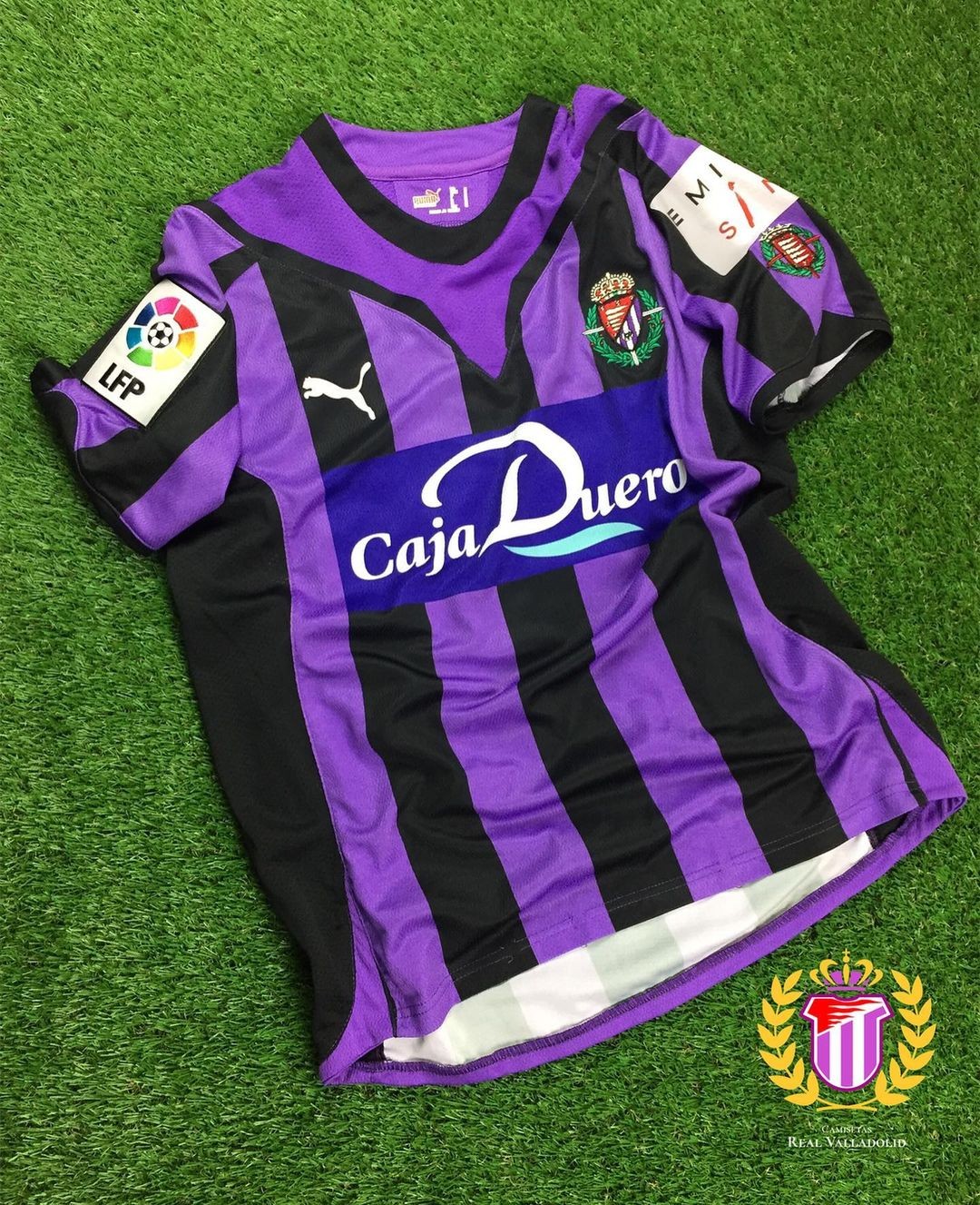 Real Valladolid 2009-10 Away Kit