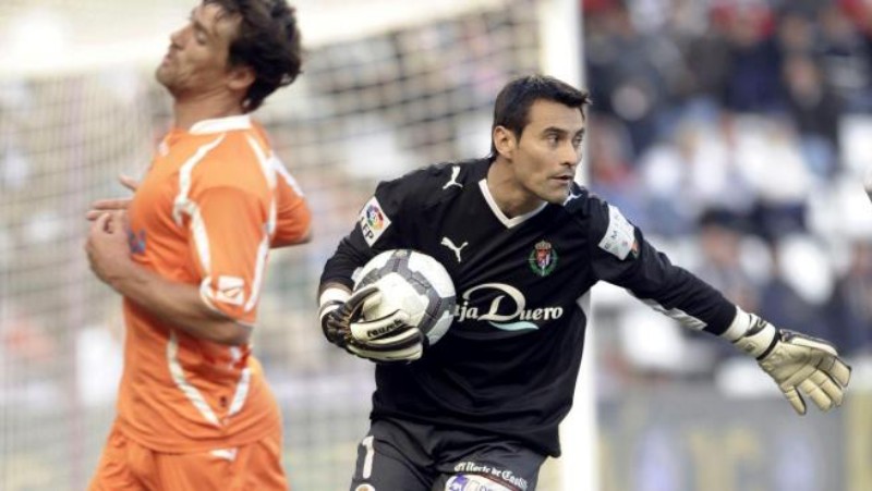 Real Valladolid 2009-10 GK 1 Kit