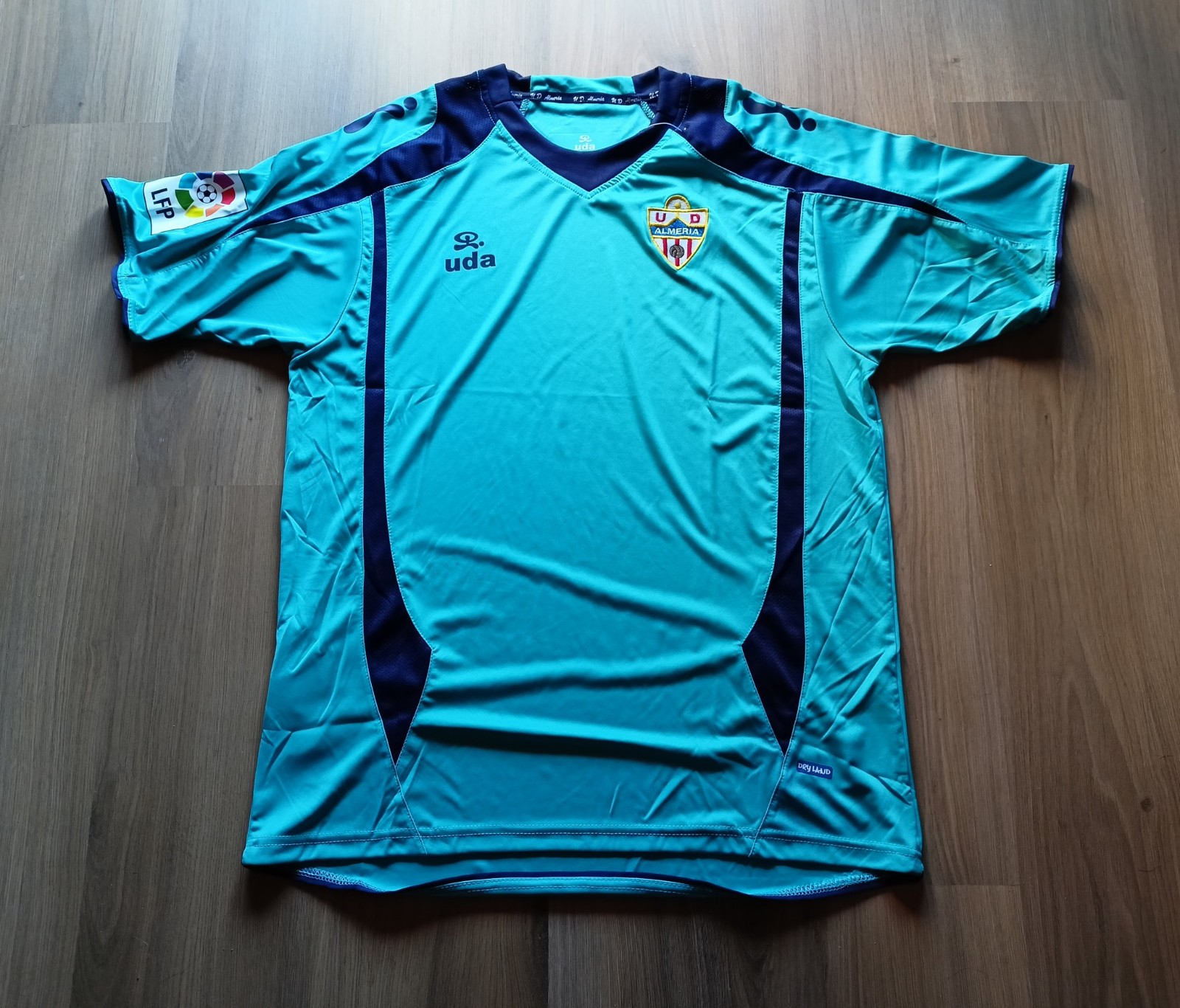 UD Almería 2009-10 Away Kit