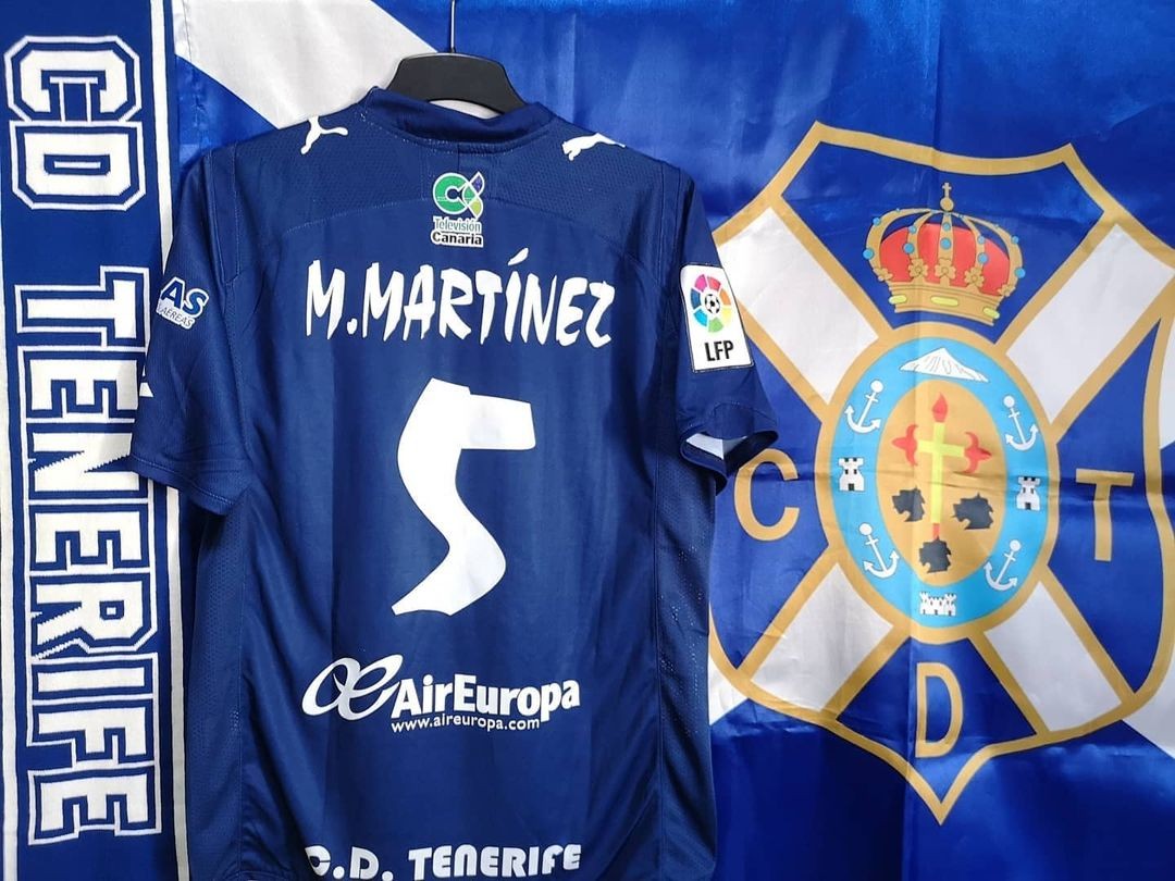 CD Tenerife 2009-10 Away Kit