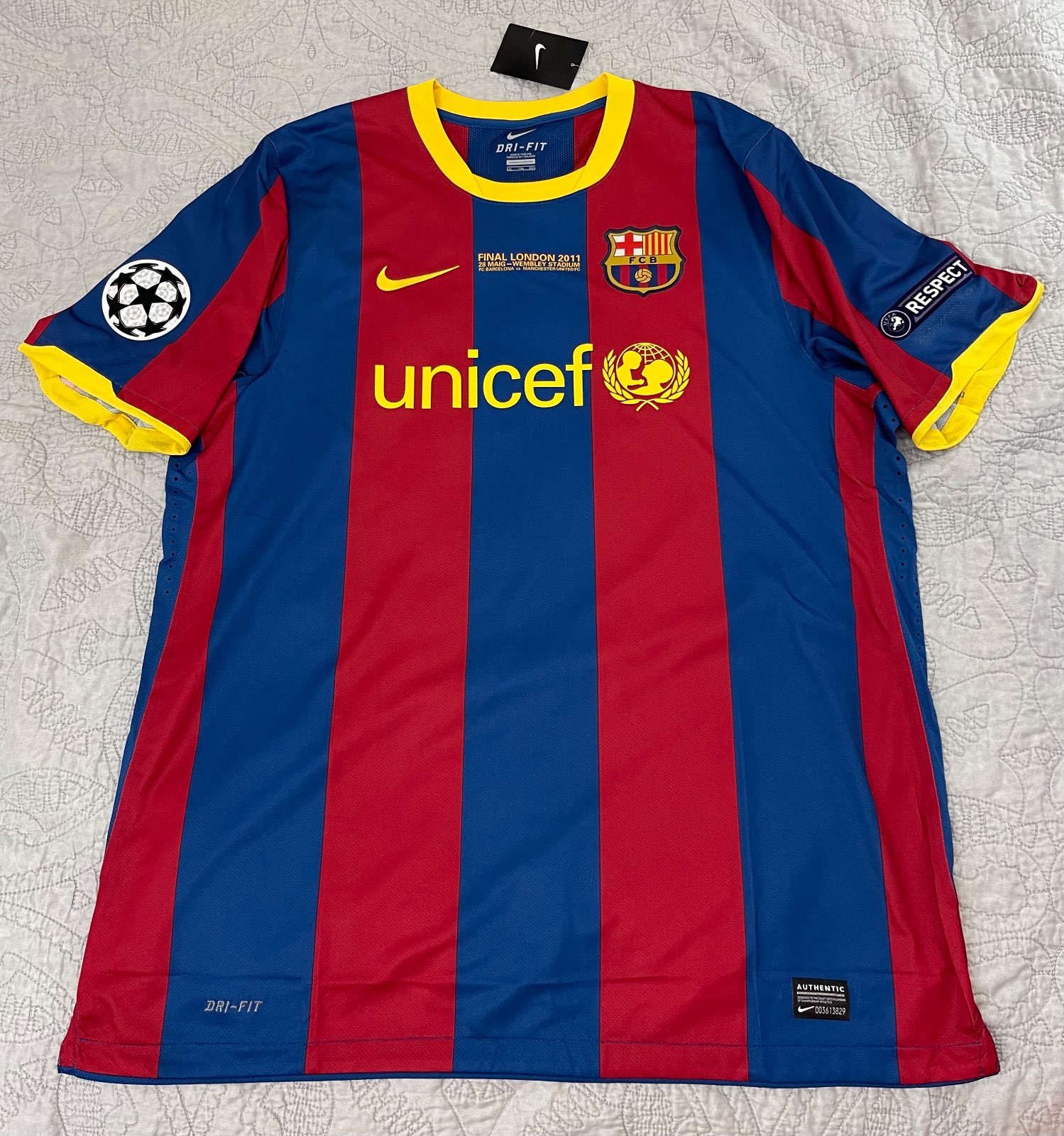 FC Barcelona 2010-11 Champions League Final Kit
