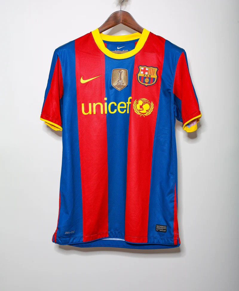 FC Barcelona 2010-11 Home V2 Kit