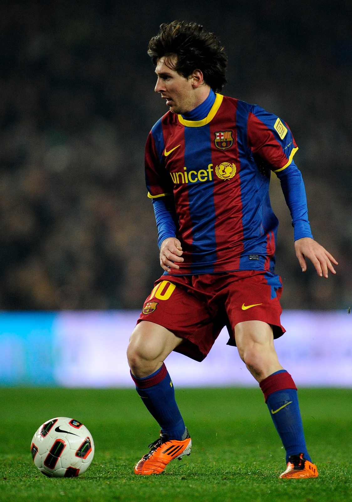 FC Barcelona 2010-11 Home V4 Kit