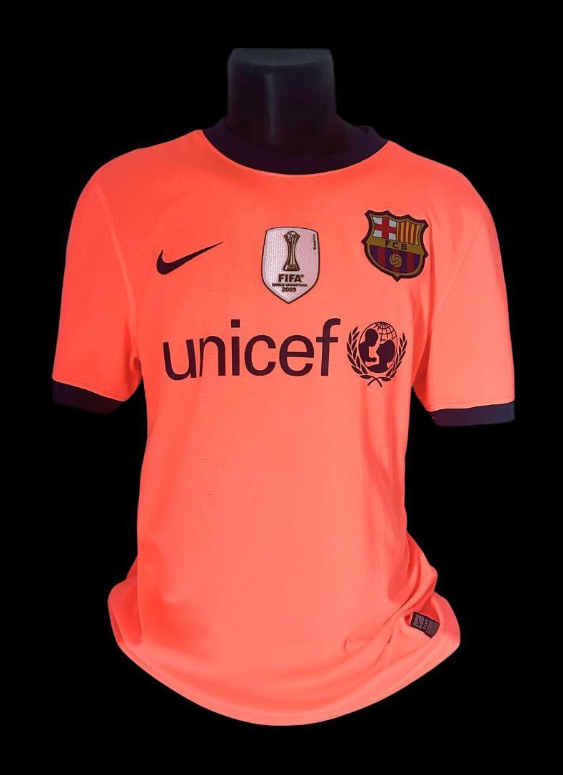 FC Barcelona 2010-11 Third V2 Kit