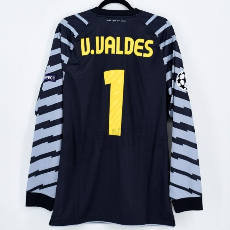 FC Barcelona 2010-11 GK 2 Kit