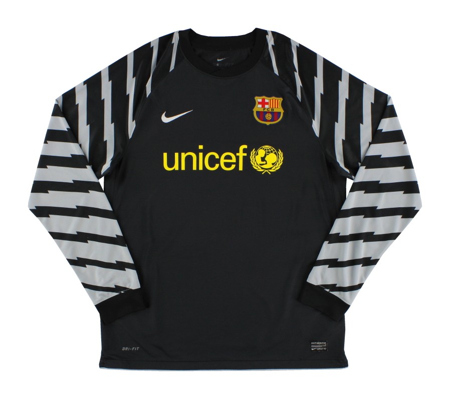 FC Barcelona 2010-11 GK 2 Kit