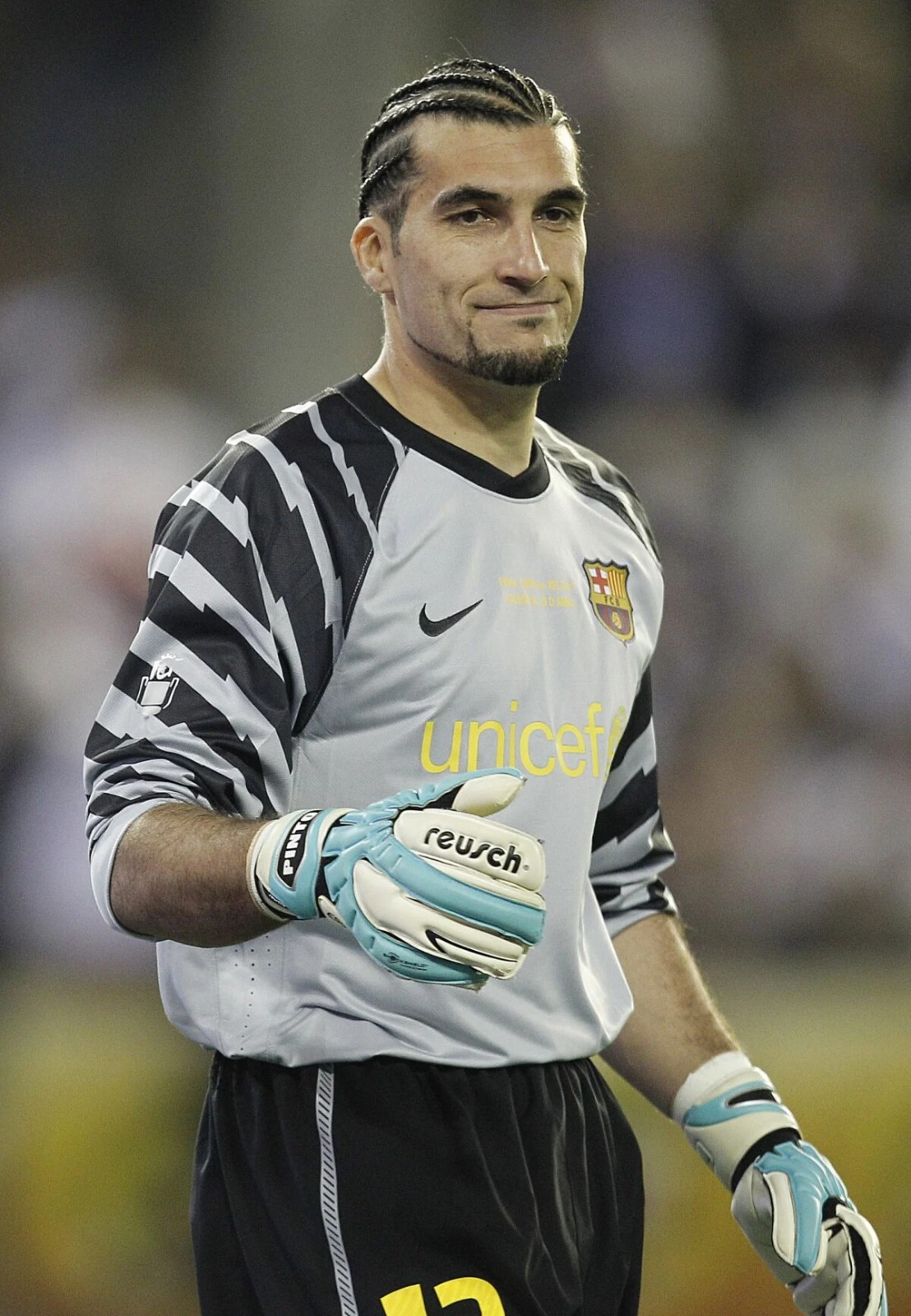 FC Barcelona 2010-11 GK 4 Kit