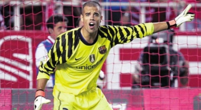 FC Barcelona 2010-11 GK 1 V2 Kit