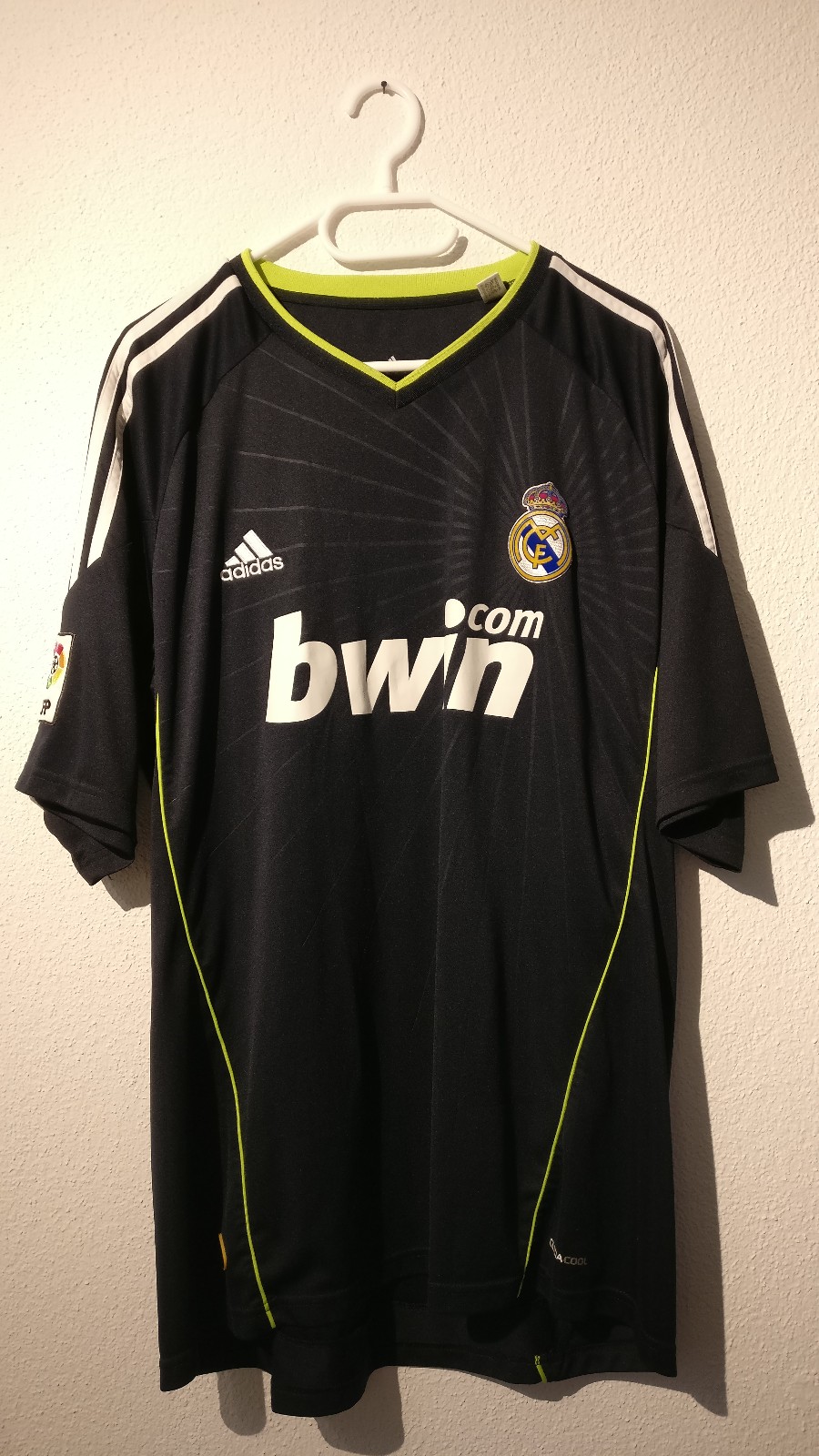 Real Madrid 2010-11 Away Kit