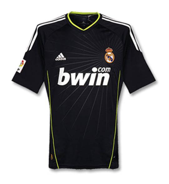 Real Madrid 2010-11 Away Kit