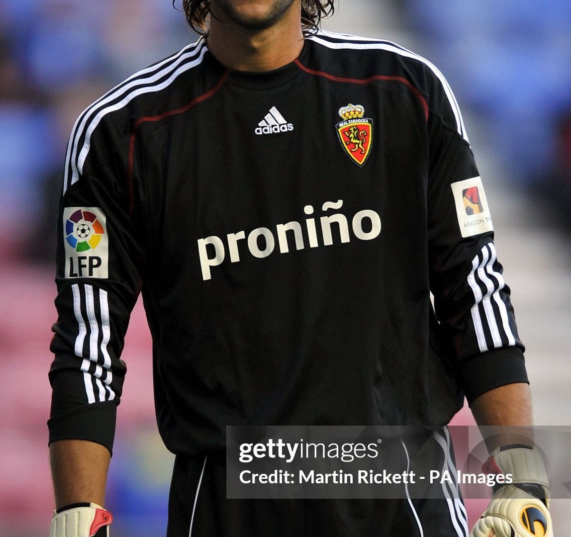 Real Zaragoza 2010-11 GK 1 Kit