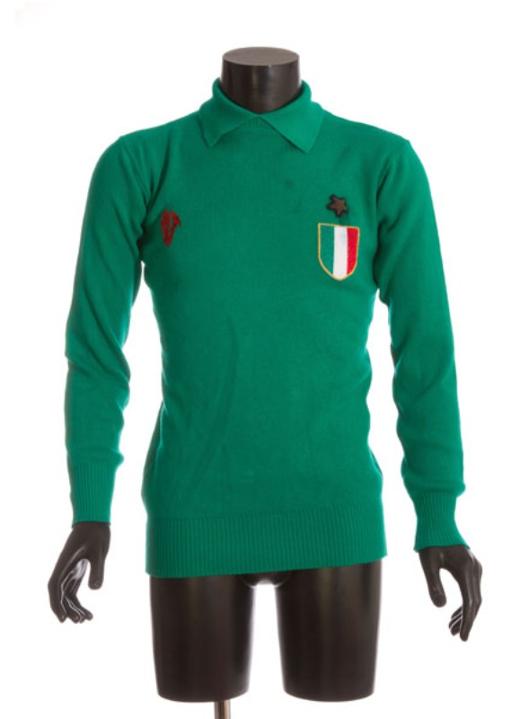 AC Milan 1979-80 GK 1 Kit