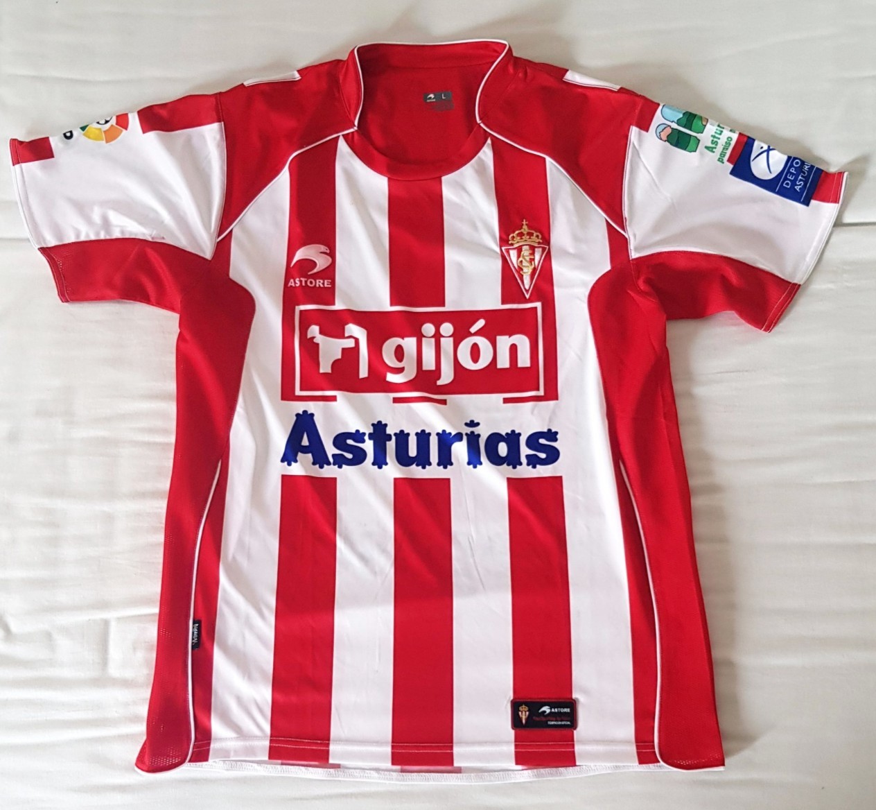 Sporting Gijón 2010-11 Home Kit
