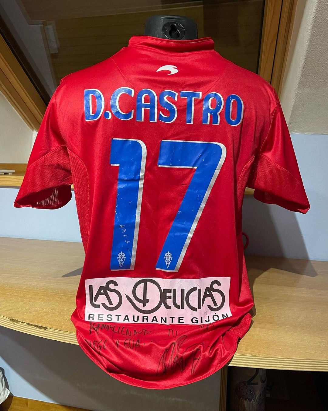 Sporting Gijón 2010-11 Away Kit