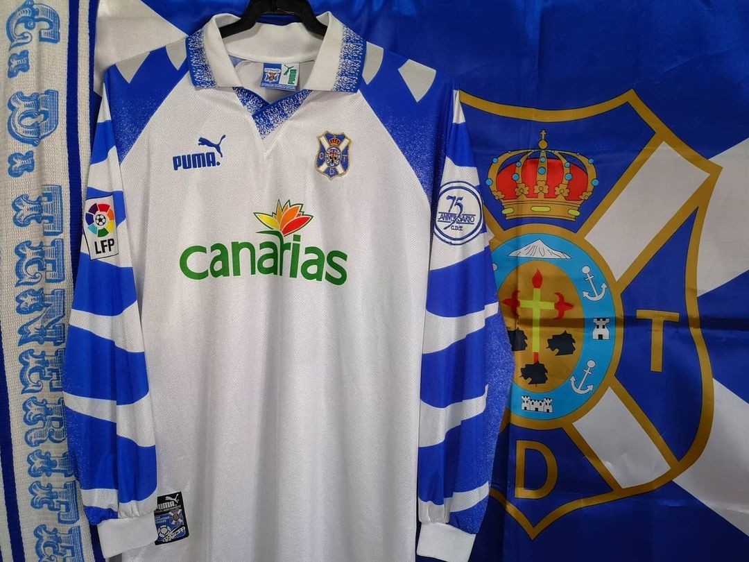 CD Tenerife 1997-98 Home 2 Kit