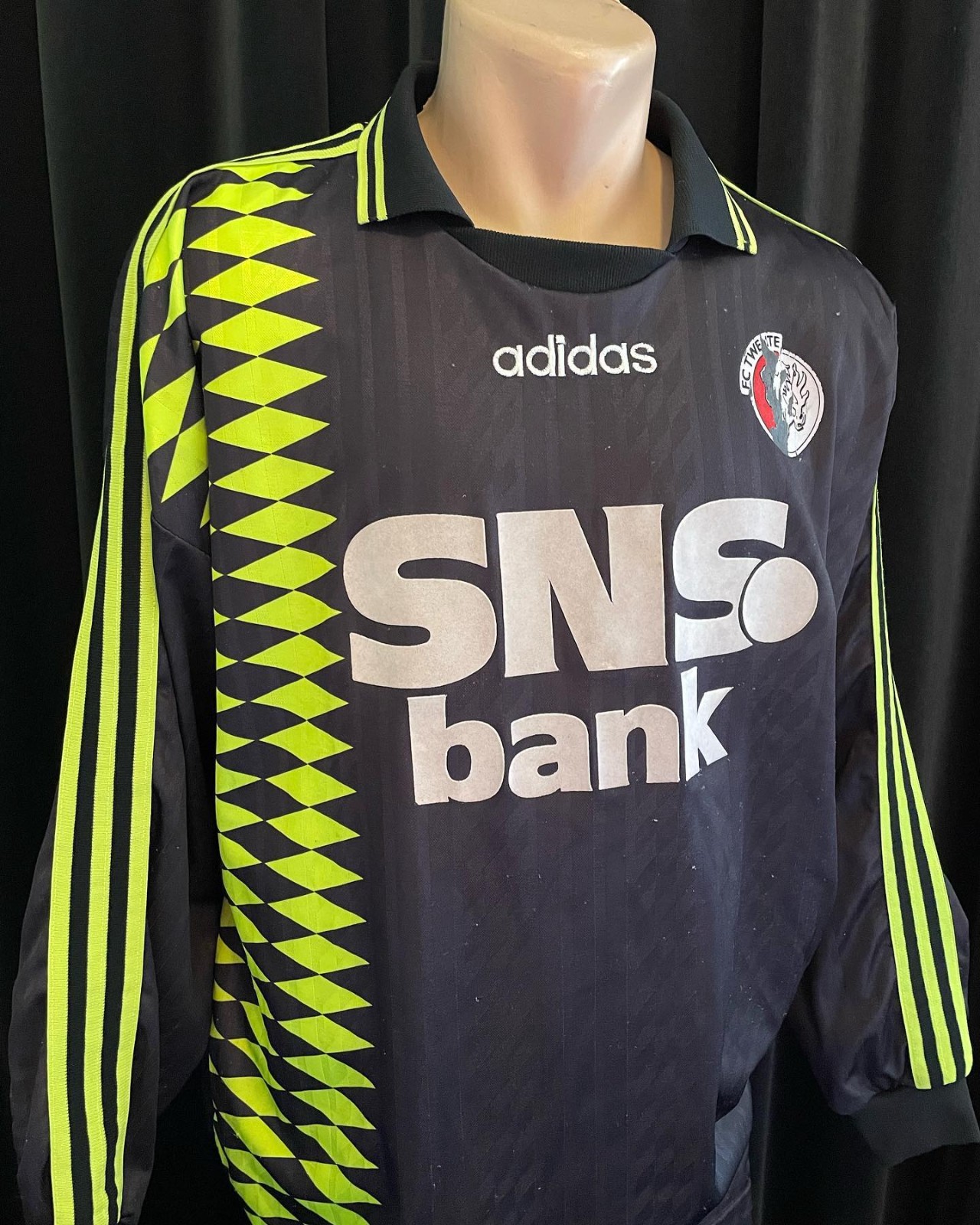 FC Twente 1995-96 GK 1 Kit