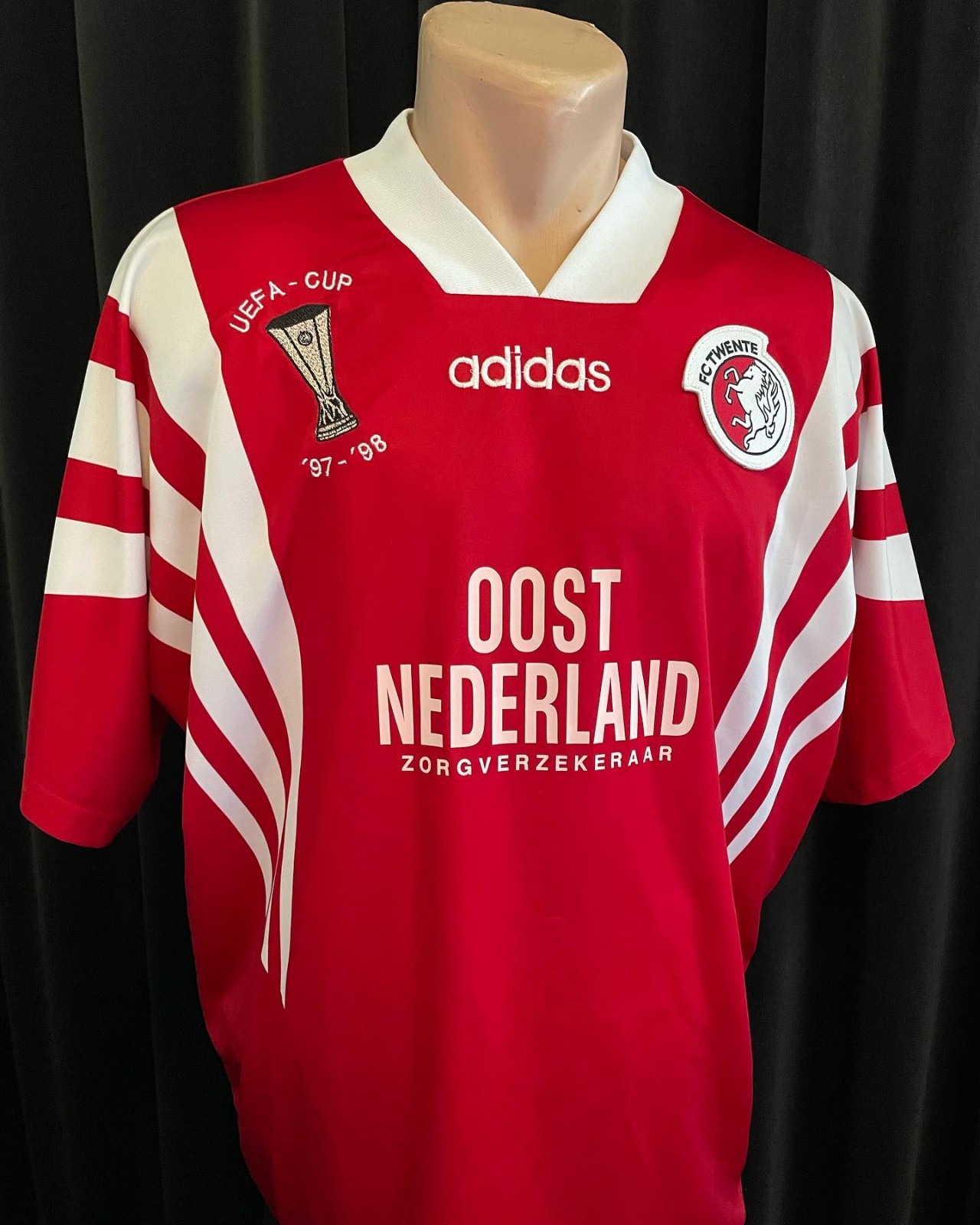 FC Twente 1997-98 European Home Kit