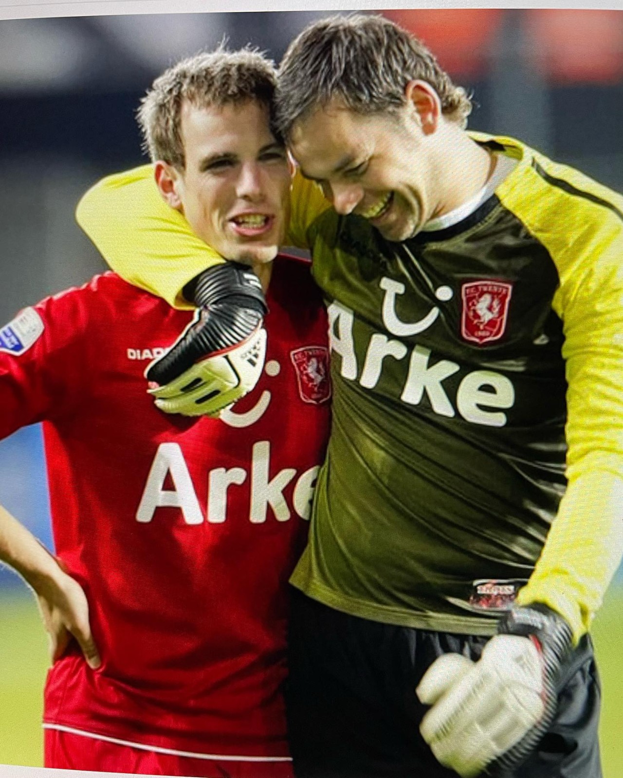 FC Twente 2009-10 GK 1 Kit