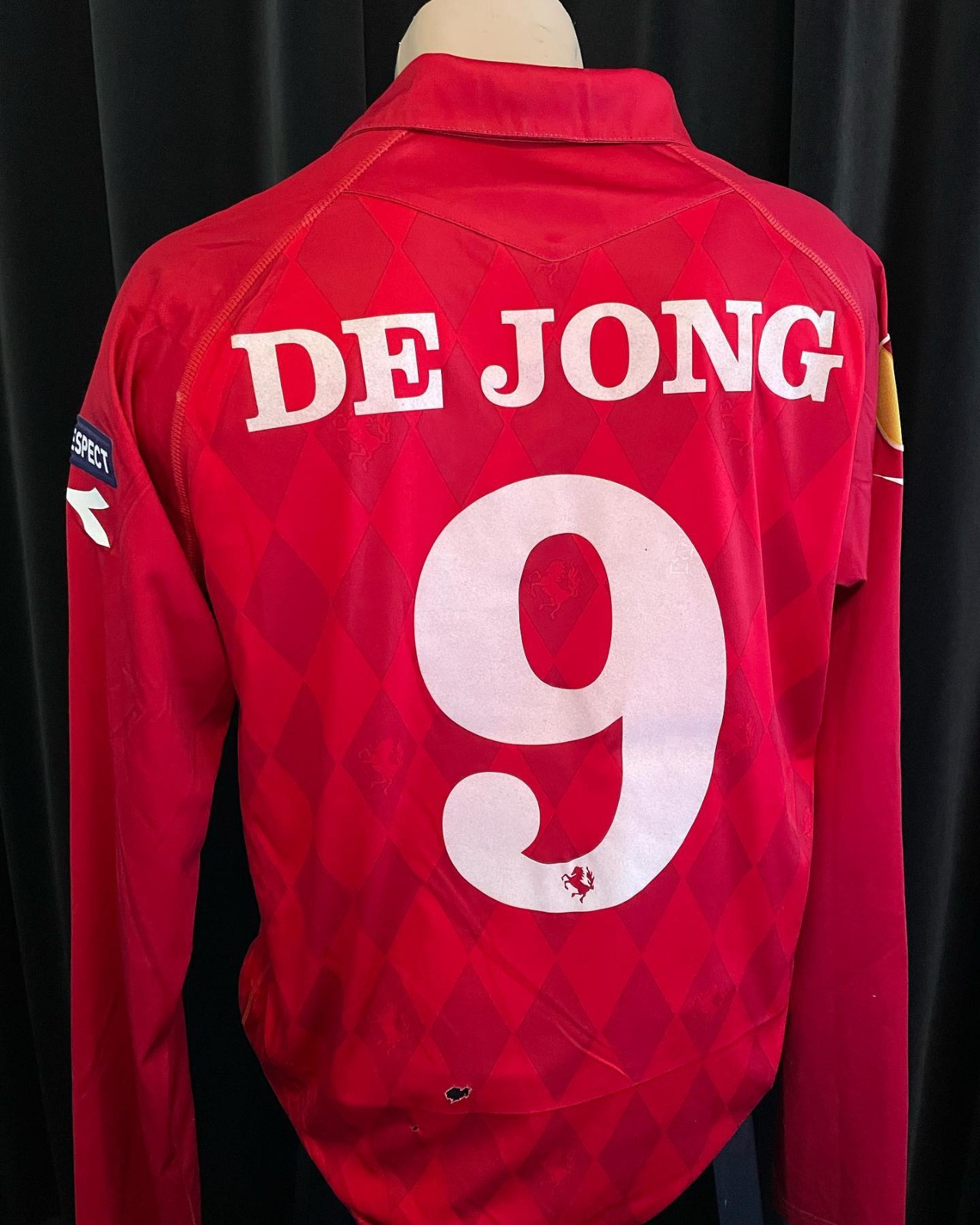FC Twente 2010-11 European Home Kit