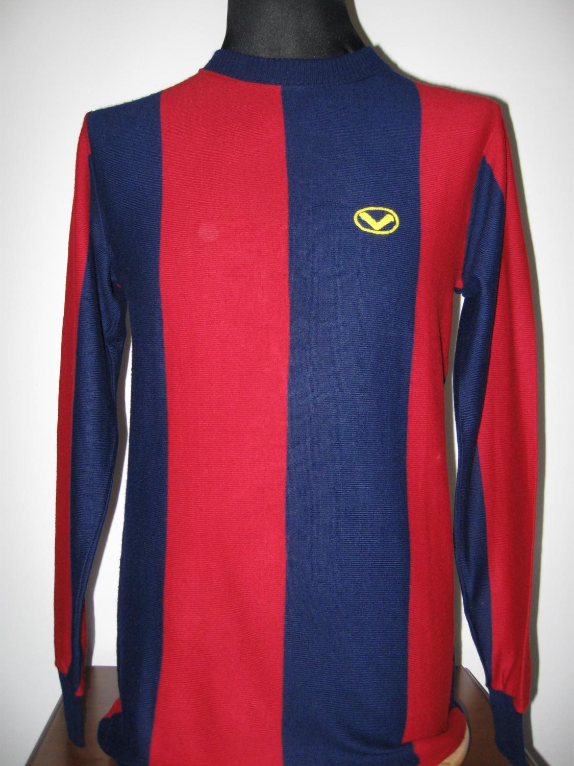 Bologna FC 1980-81 Home Kit
