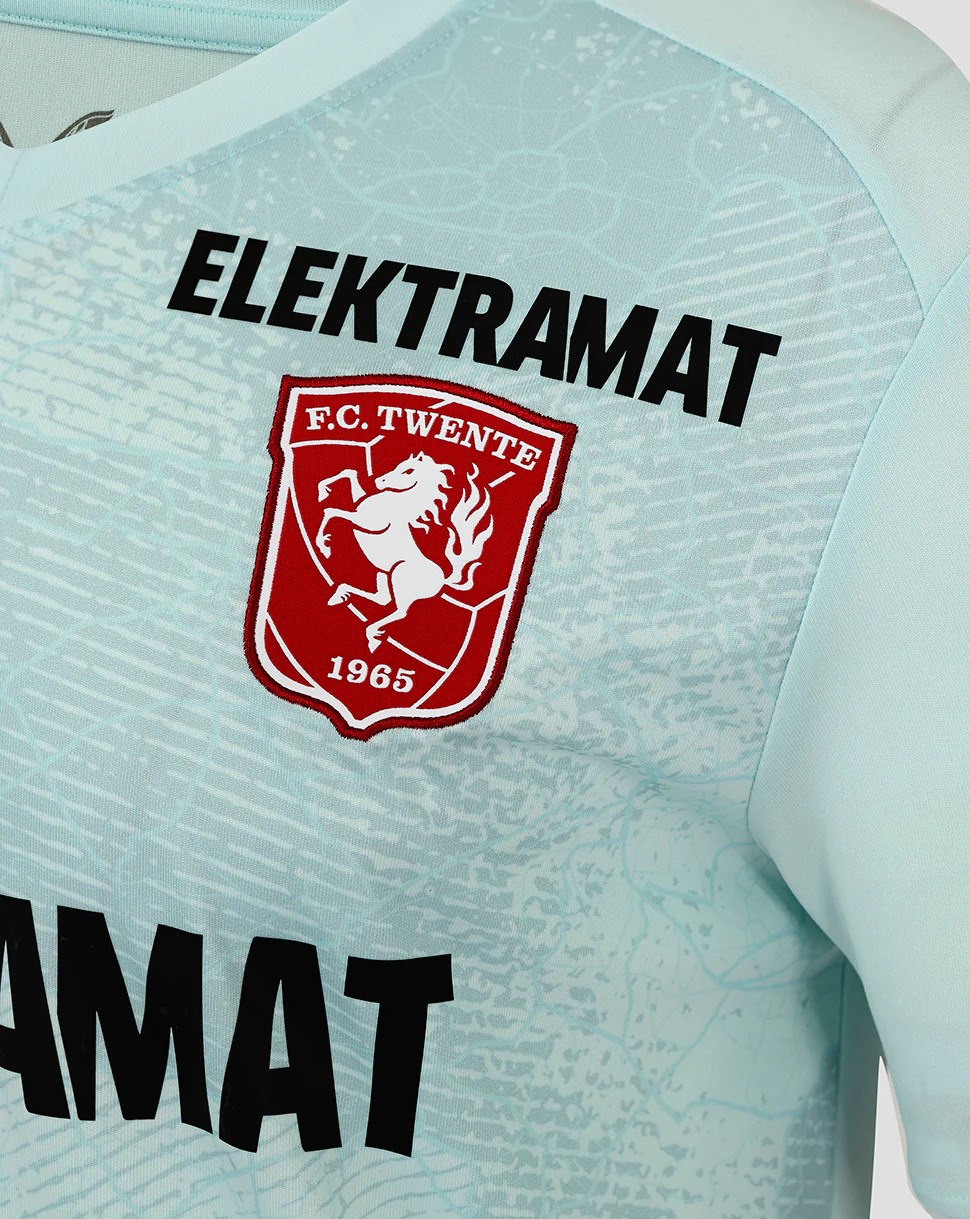 FC Twente 2024-25 Away Kit