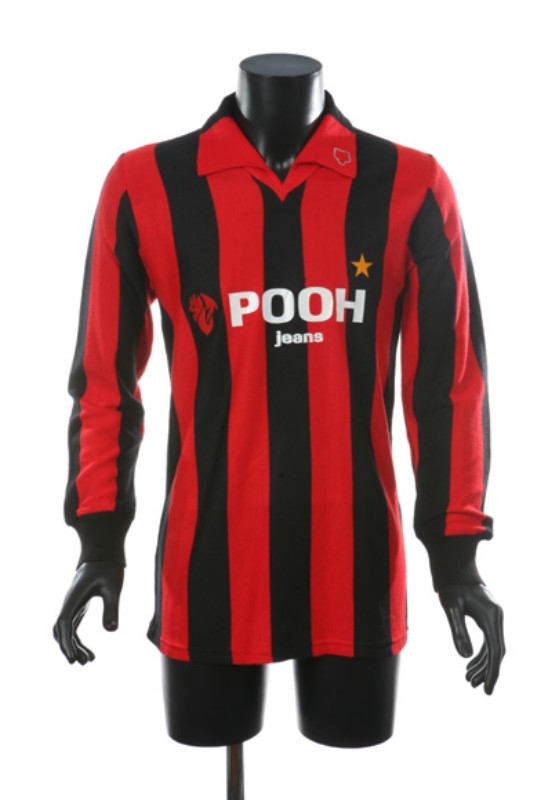 AC Milan 1981-82 Home Kit