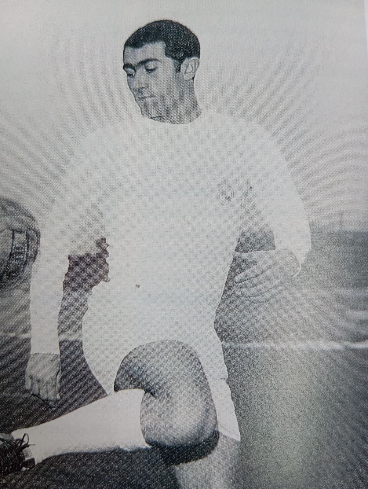 Real Madrid 1945-46 Home Kit